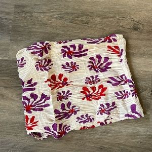 Gimaguas Strapless Floral Top